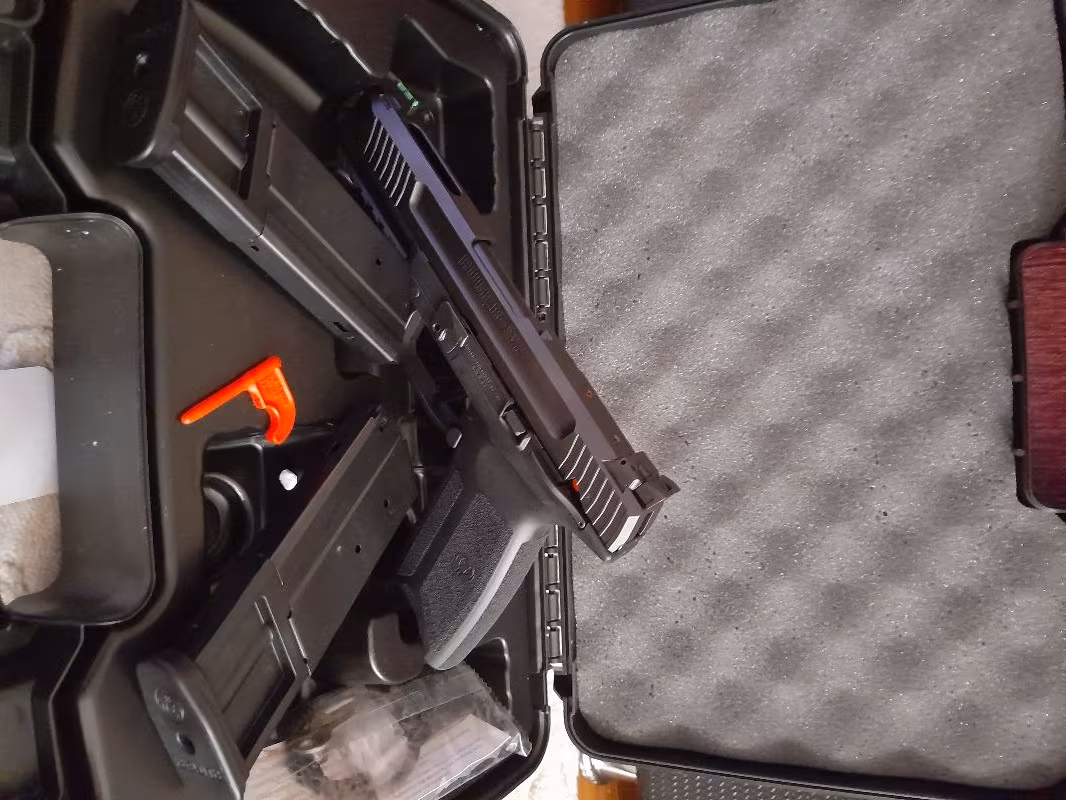 RUGER 57   (SAHİBİNDEN)