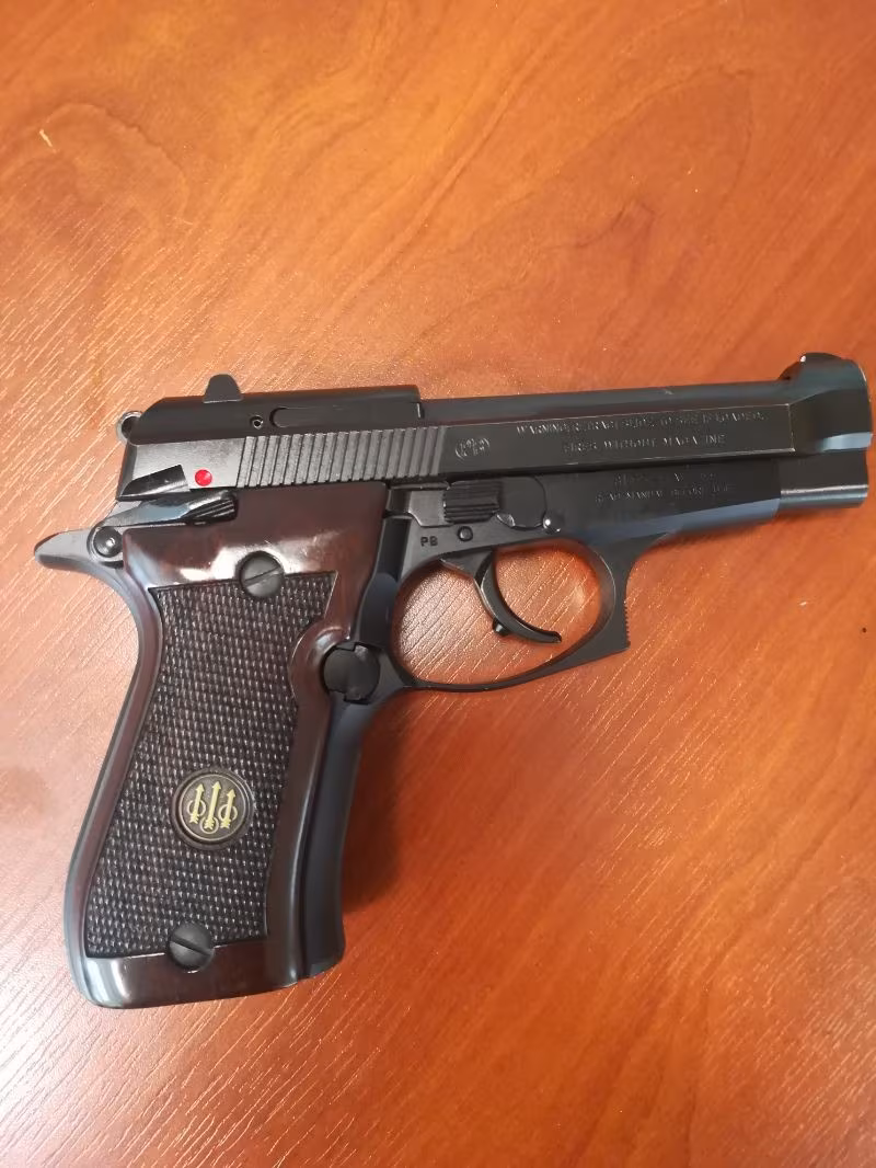 ACİLLL İTALYAN BERETTA F81 7,65 MM ÇOK TEMİZ ÇOK AZ ATILMIŞTIR.I