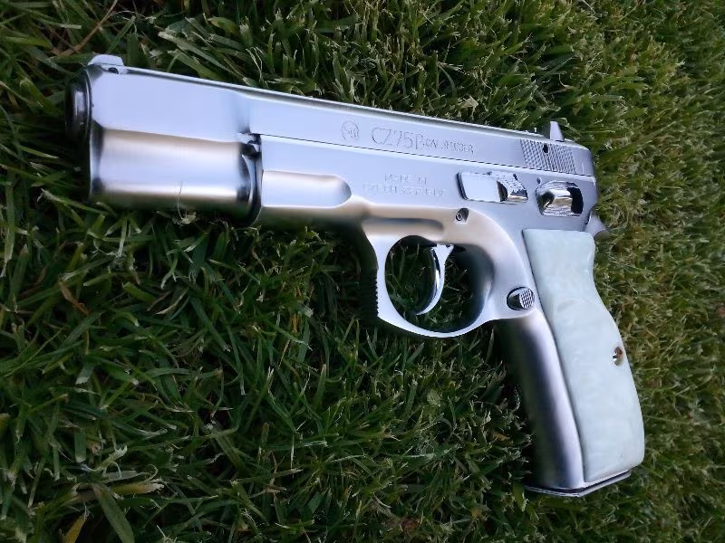 Emekli polisten 95 MOD. CZ-75B