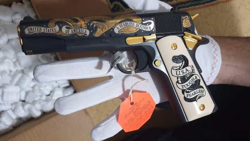 19.500 $ TÜRKİYEDE TEK VE YENİ ,24 AYAR ALTIN İŞLEMELİ,ÖZEL SİPARİŞ VERİLEREK ÜRETİLEN KOLEKSİYON SİLAHI