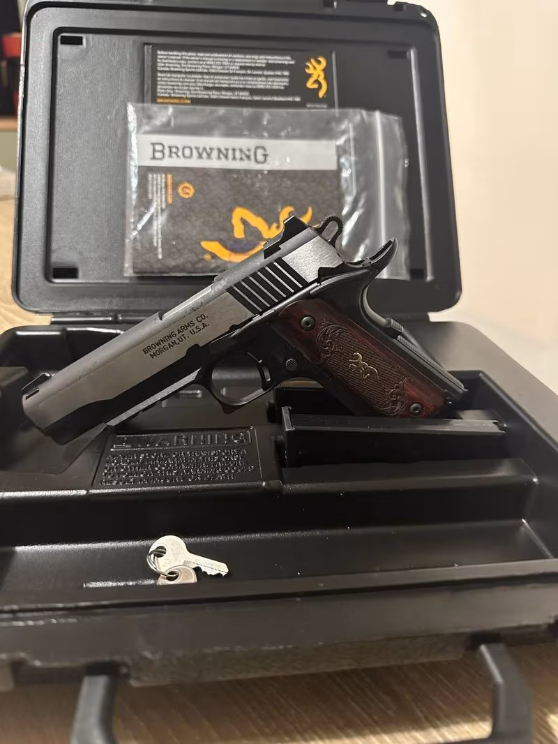 BROWNİNG 1911-380 BLACK LABEL MEDALLİON PRO