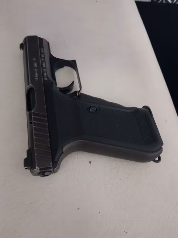HECKLER KOCH P7 M13 9MM 13+1