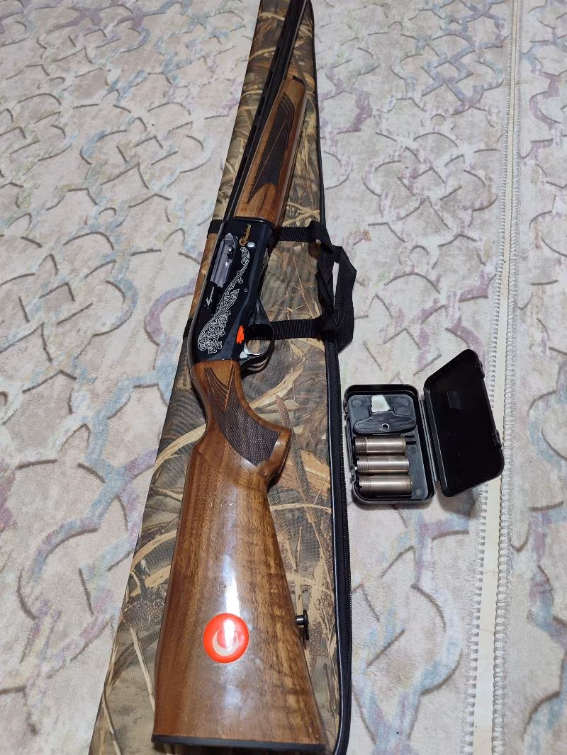 General vonderland yarı otomatik av tüfeği