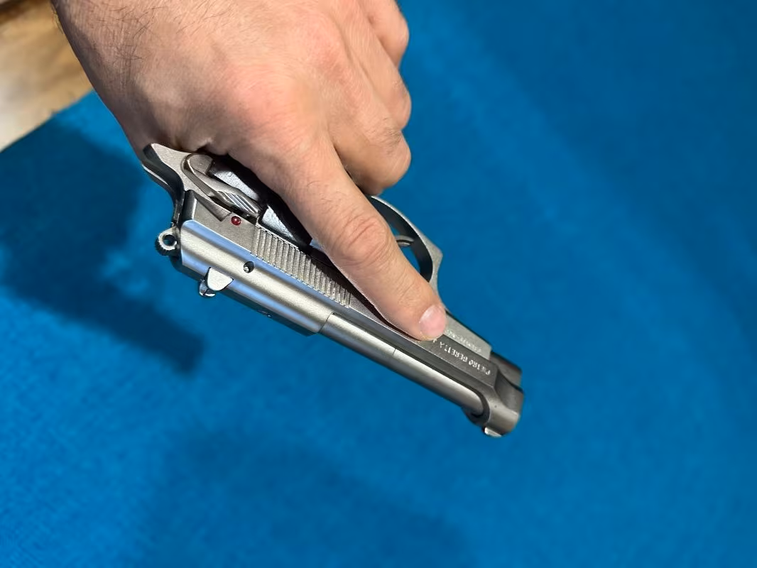 KAMU GÖREVLİSİNDEN - BERETTA -- 7.65 MM CAP   SİLAH