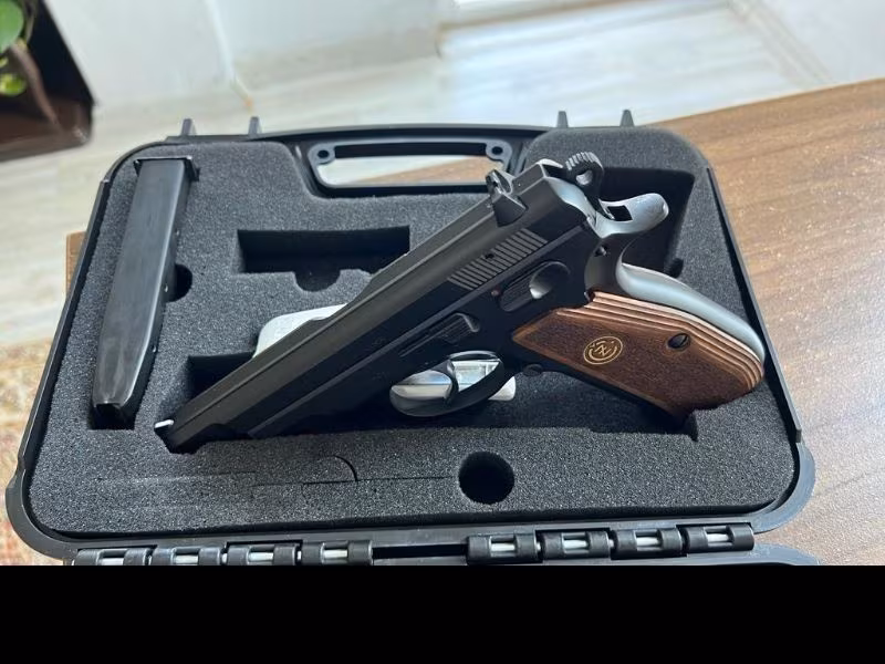 CZ 75 B