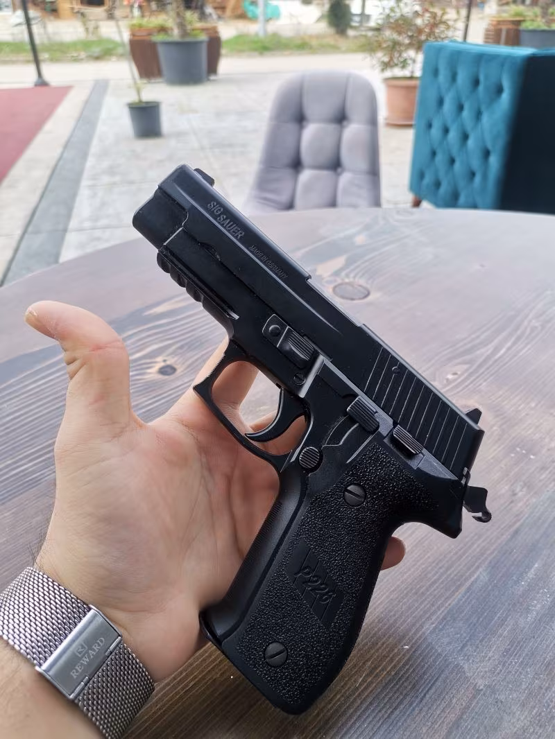Çok temiz kullanılmış sıg sauer p226