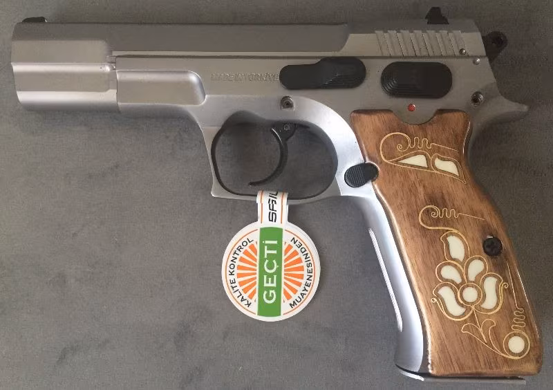 SIFIR KUTUSUNDA,HİÇ KULLANILMAYAN SARSILMAZ KILINÇ 2000 MEGA MAT STAİNLESS - 12000 TL !