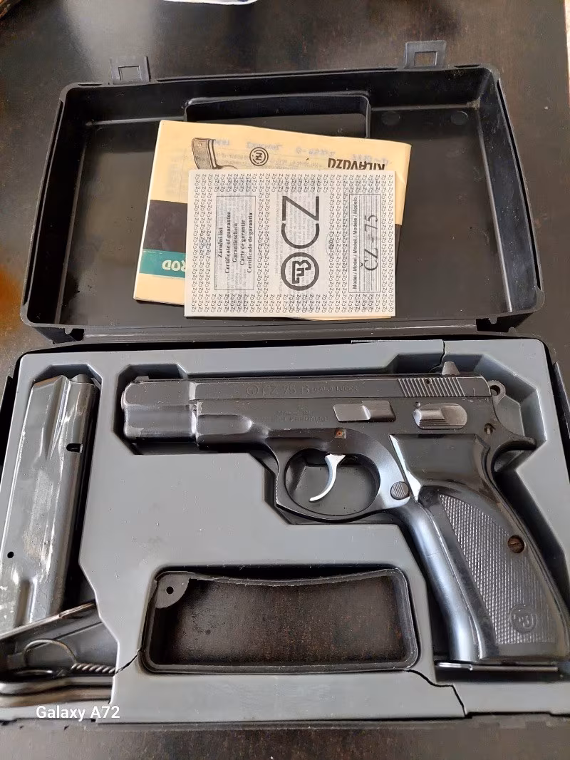 Cz75b