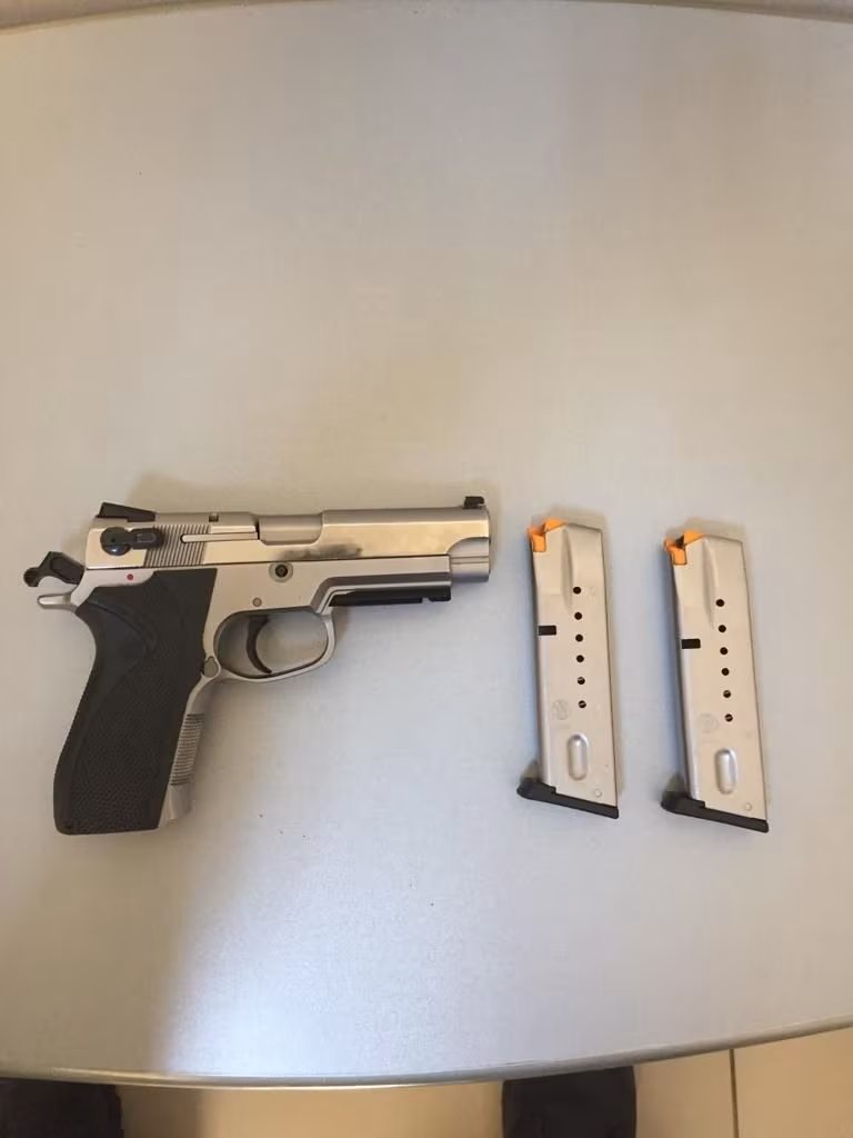 SMİTH WESSON ŞARJÖRLÜ