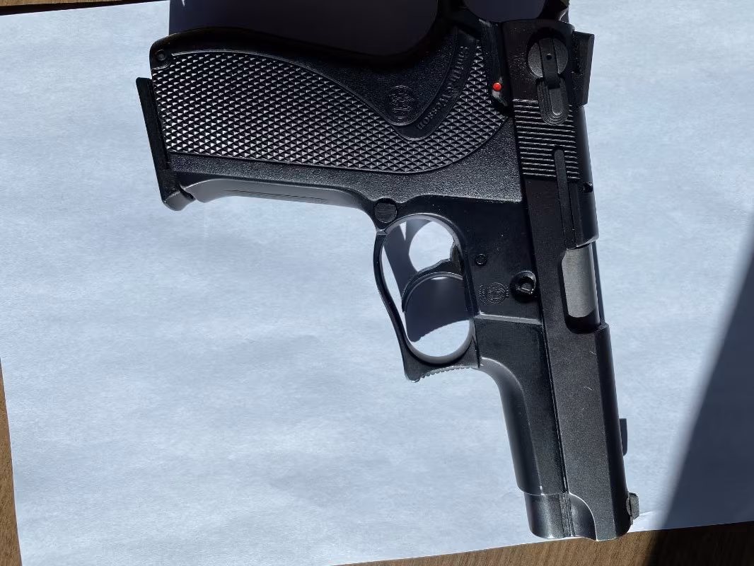 SAHİBİNDEN TERTEMİZ SMİTH WESSON 5904