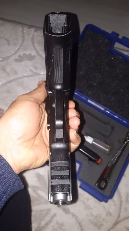 St 10 sarsılmaz saf çelik