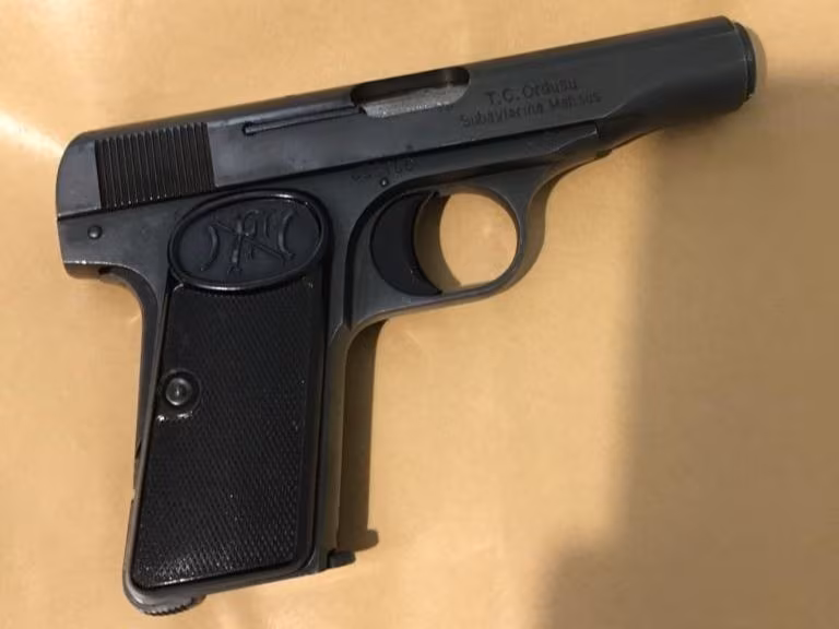 Belçika Browning 7.65 7+1  kullanılmamıştır, emsalsiz.