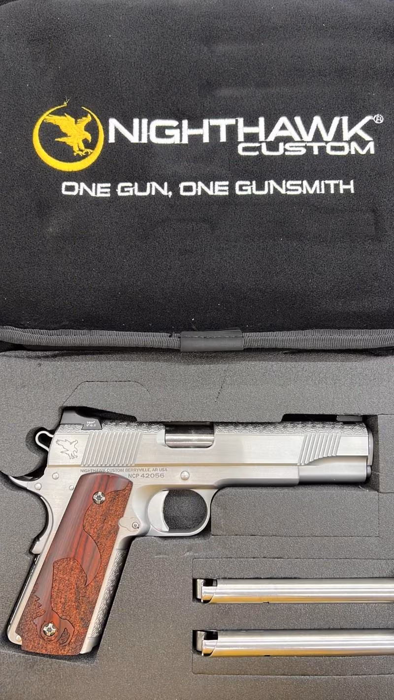 Türkiye de tek NIGHTHAWK CUSTOM 1911 hükümet silahı Amerika’dan özel üretim Kapalı kutu sıfır