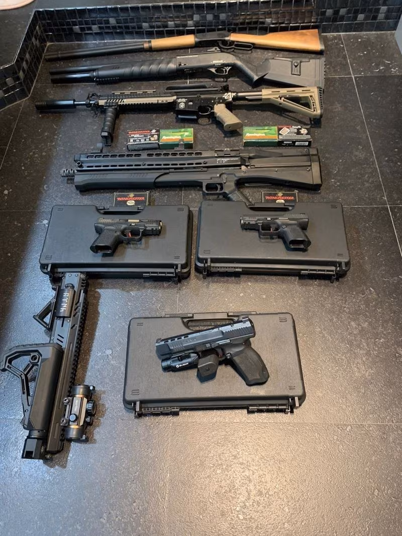 SİLAH KOLEKSİYONCUSUNDAN 7 ADET SİLAH