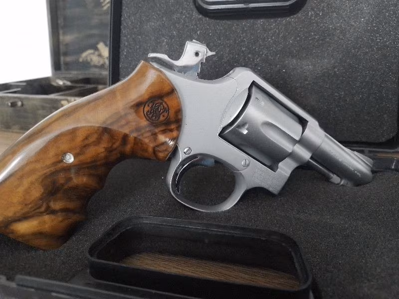Smile Wesson 38 cal