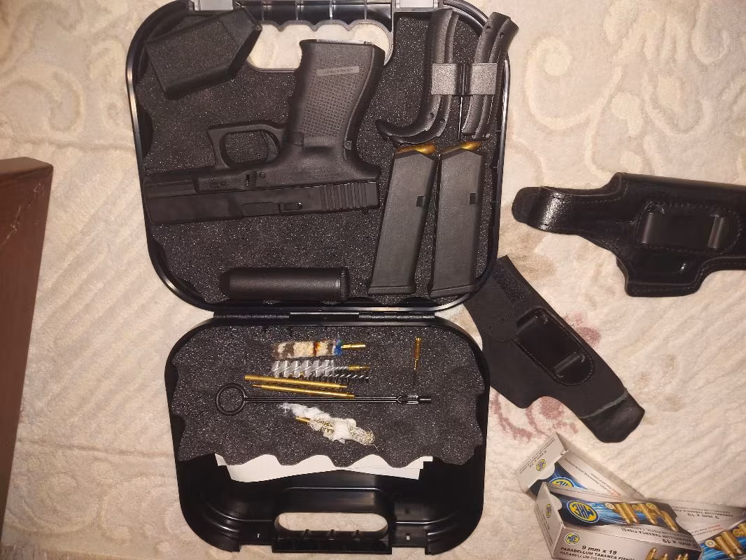 GLOCK 19 GEN 4 MERMİSİ, TÜM ALAETLETRİ, SİLAH YAĞI İLE BERABER.