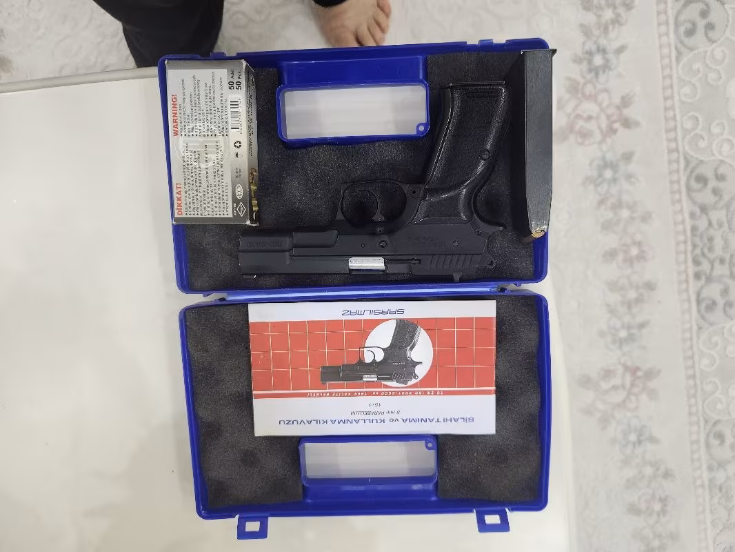 Satılık ruhsatlı kılıç 2000 maga 9×19