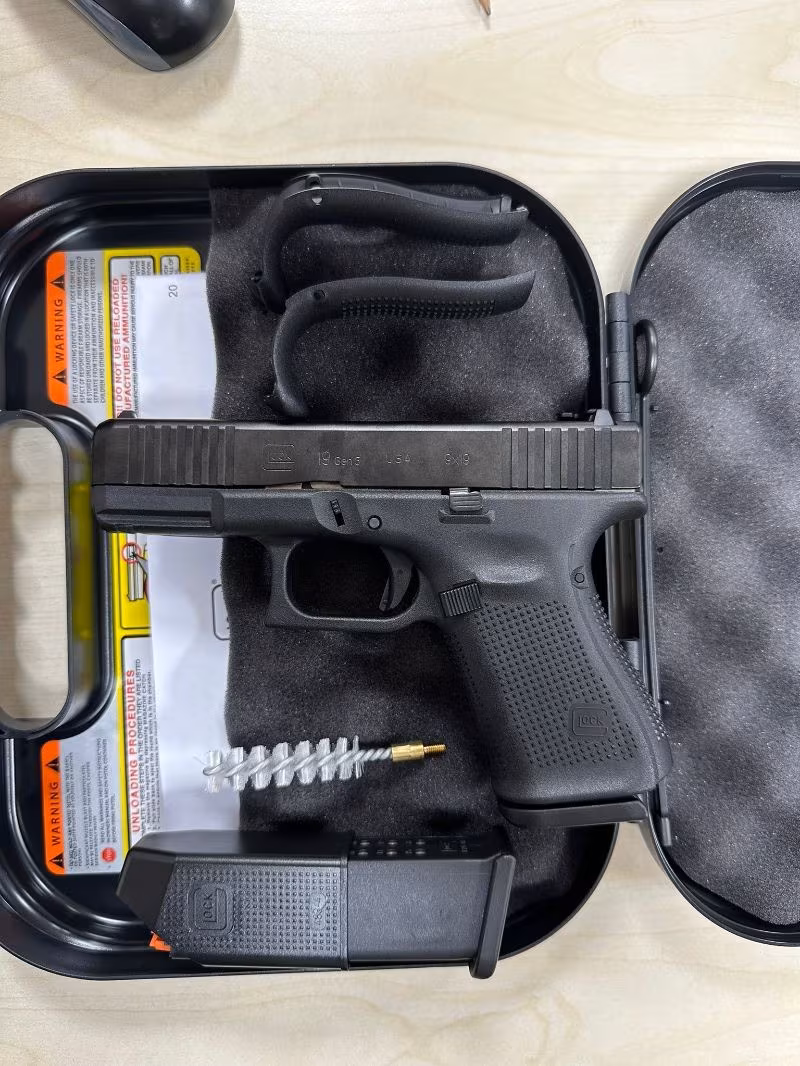 İzmir Sıfır kutusunda glock G19 gen5