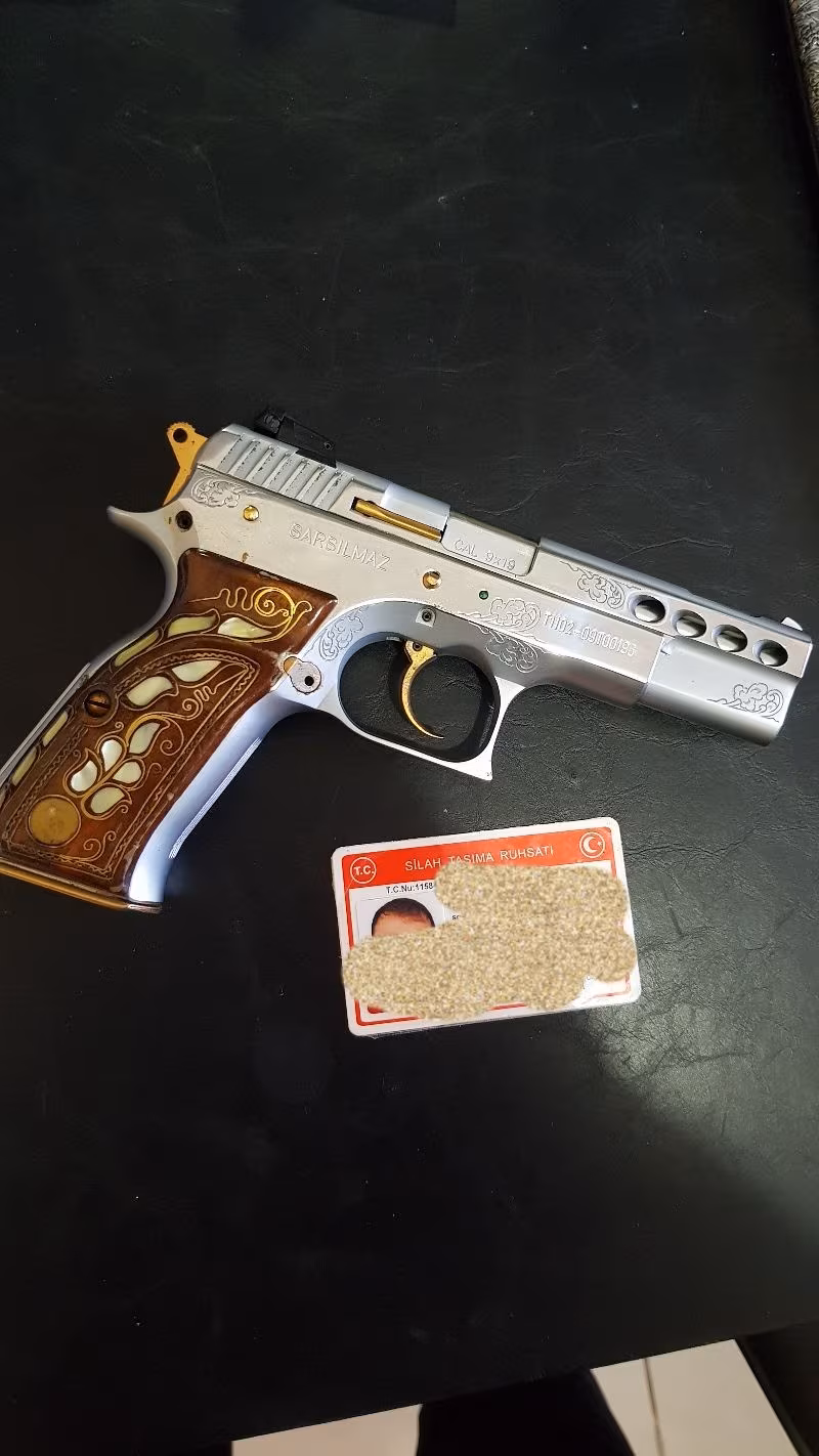 ACILLLLL   SARSILMAZ 15+1  P8 L