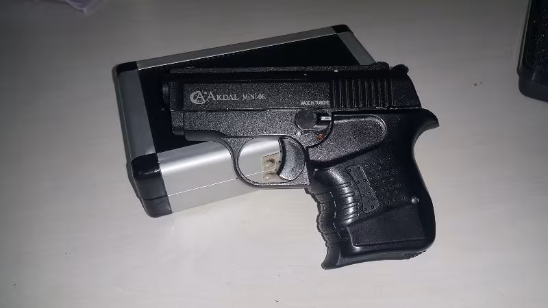 Sıfır Kutusunda Mini 6.35 Kalibre
