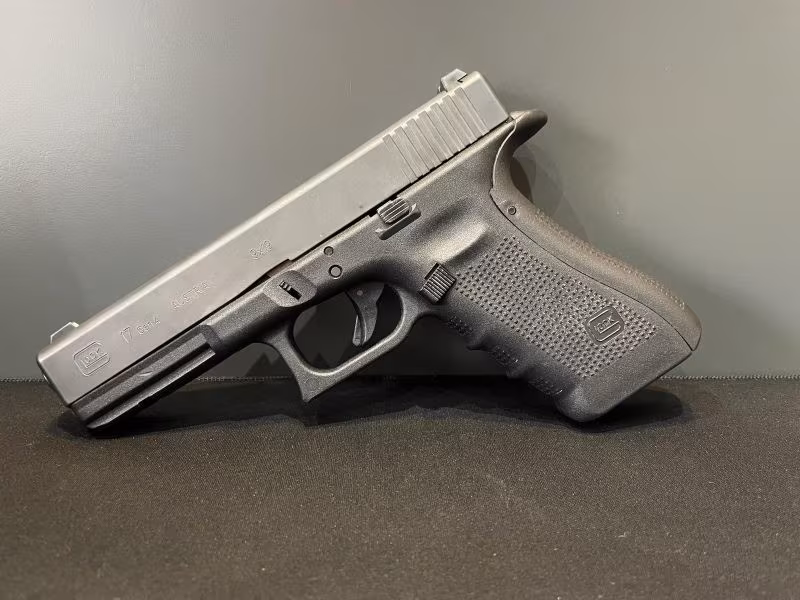 GLOCK 17 GEN 4  SIFIR