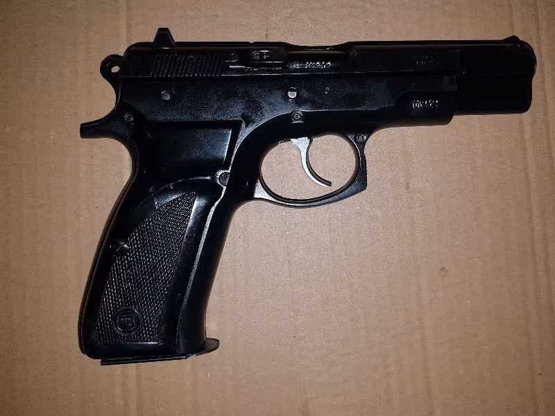 Çok temiz CZ 75 B full orjinal