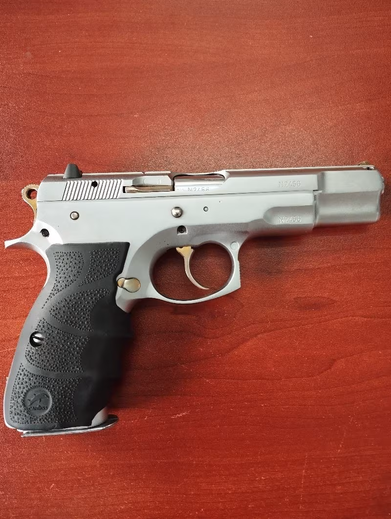 KAMU GÖREVLİSİNDEN CZ 75 B