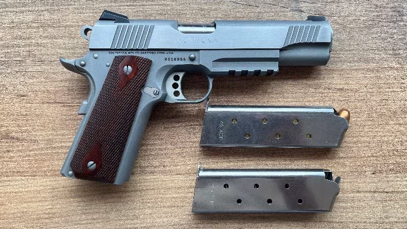 Colt 1911 Rail Gun Sıfır Kondüsyon Tam Set