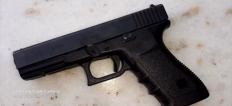 GLOCK - 21