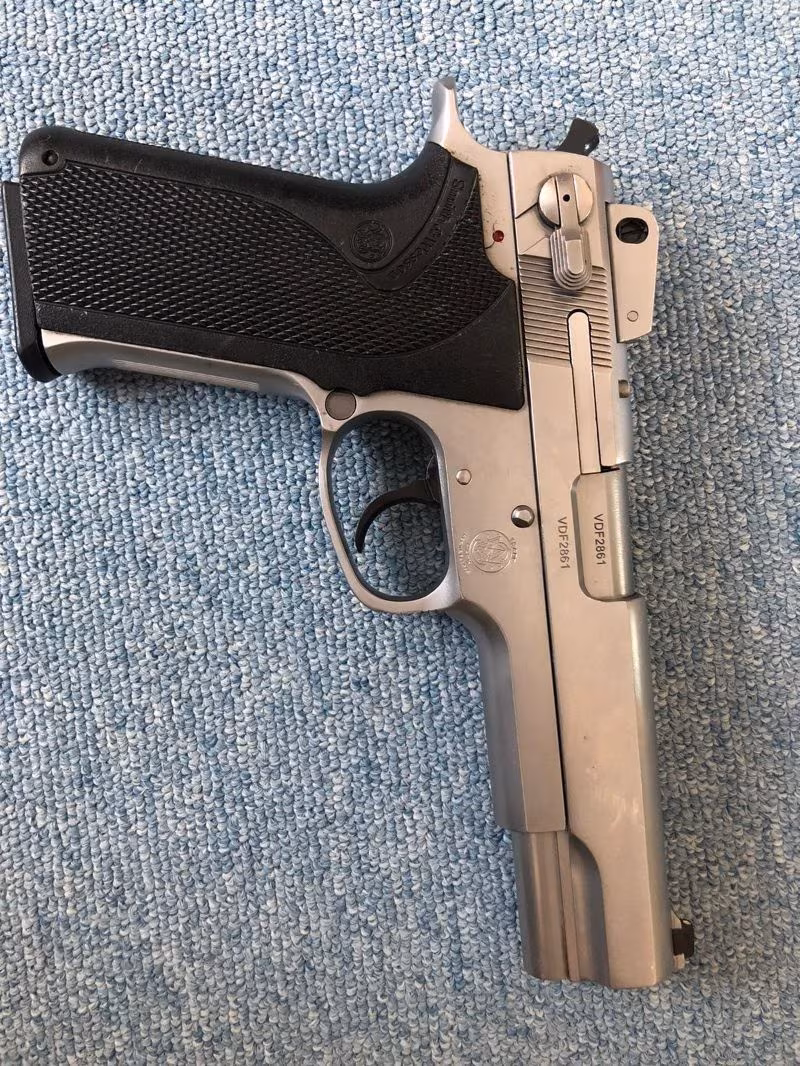 Smith & Wesson 4506-1