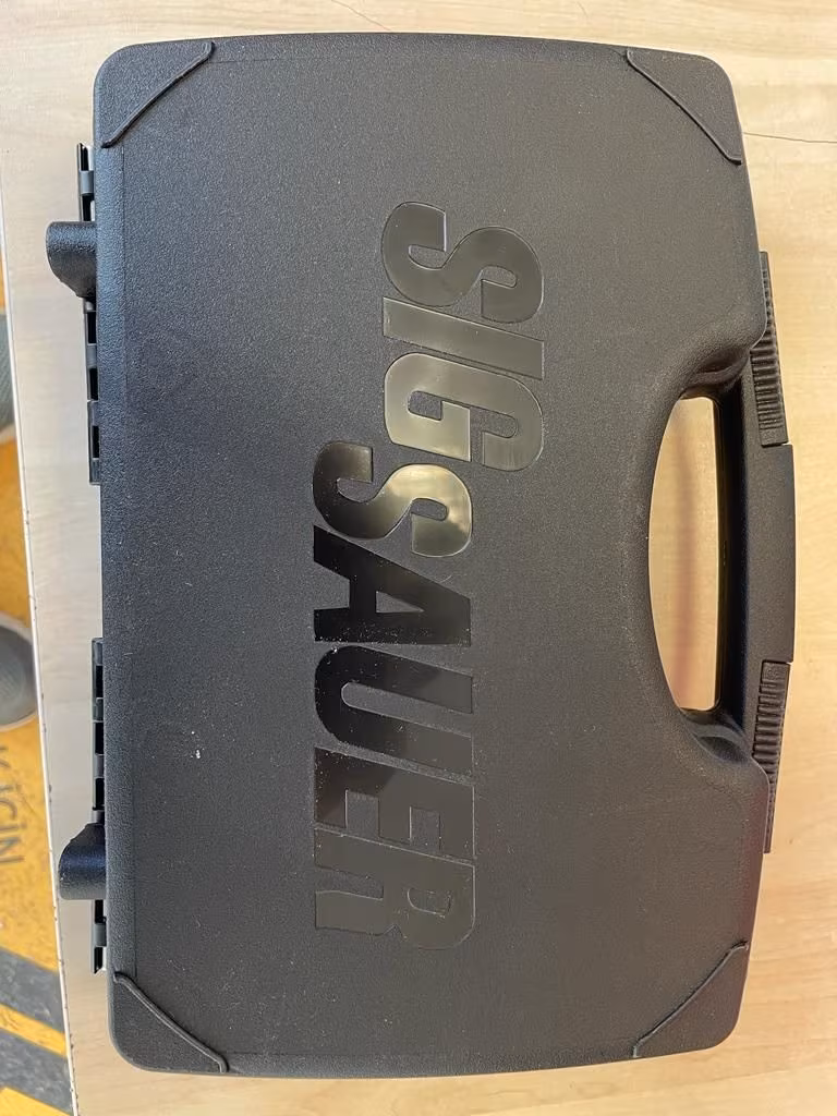 Sig sauer p226 6IX 19+1 9mm