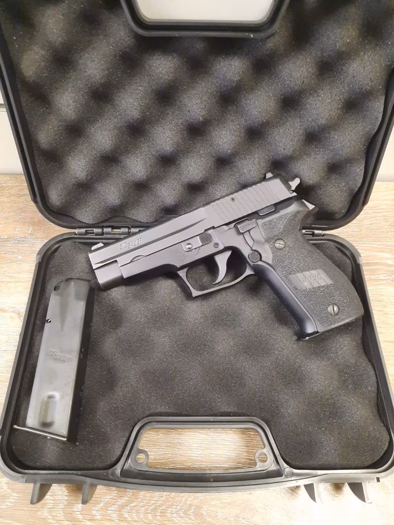 SİG SAUER P226