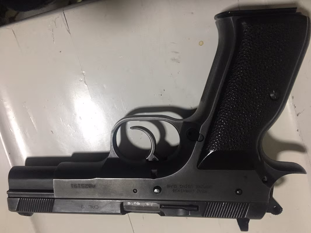İtalyan sarsılmaz tanfoglio