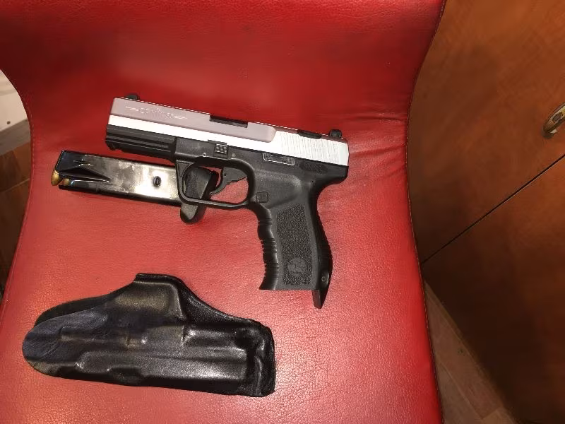 İZMİRDE FİYATI DÜŞTÜ TAKASLI  TEMİZ AZ KULLANILMIŞ RUHSATLI LAYT TP9 İNOX