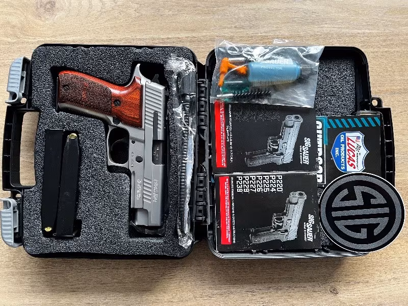 SİG SAUER P226 ELİTE STAİNLESS