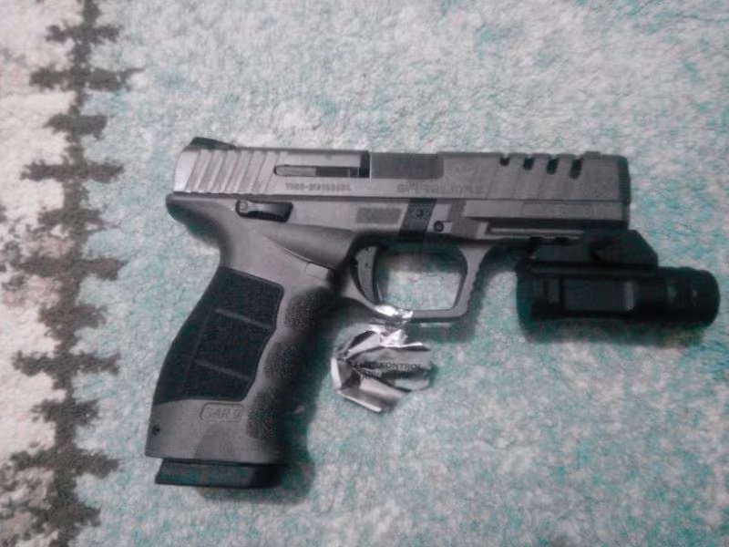 Memurdan tertemiz sıfır tabanca (M.K.E"den yeni Ruhsatlı)-Sarsılmaz (Sar-9-Mete X Platinum)