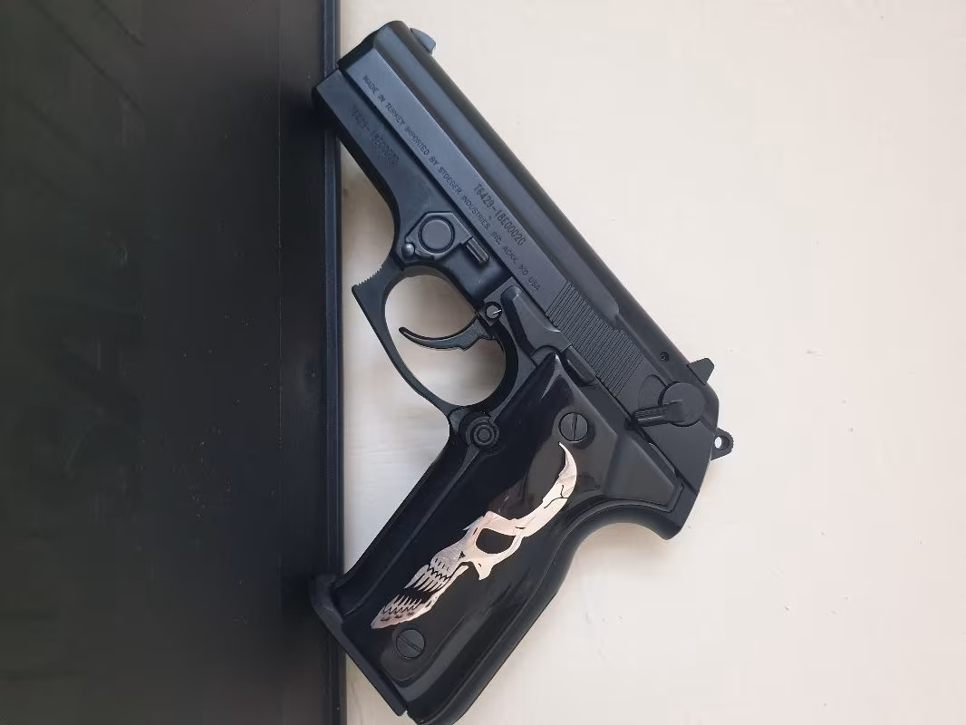 Kamu emeklisinden özel gümüş kabzeli sıfır Stoeger/Cougar 45 ACP