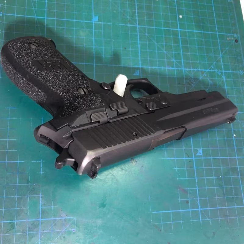 “SIG SAUER P 226 GERMANY (ALMAN)