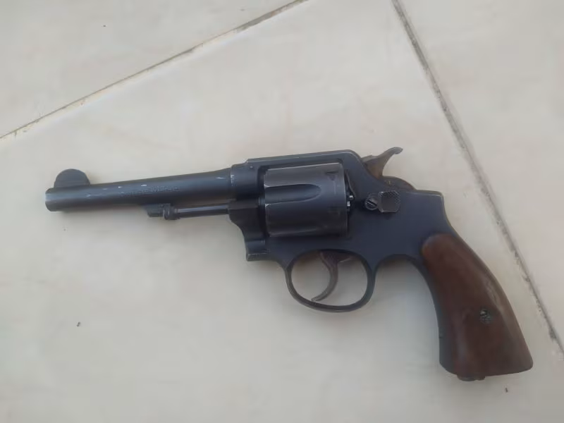 EMEKLİ ASTSUBAYDAN SMİT WESSON UZUN 9.65 MM