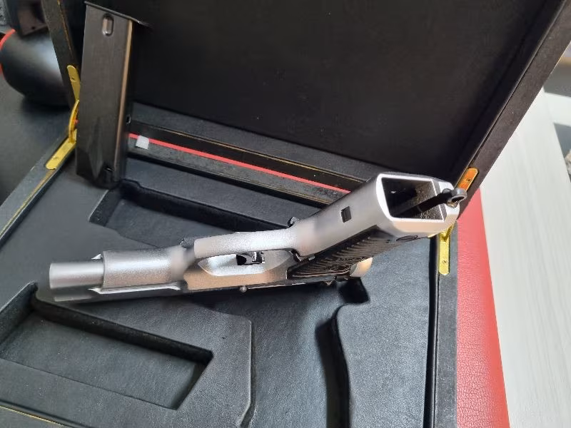 Ruger p85