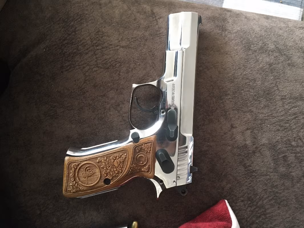 Kılıç 2000 mega  Titan parlak