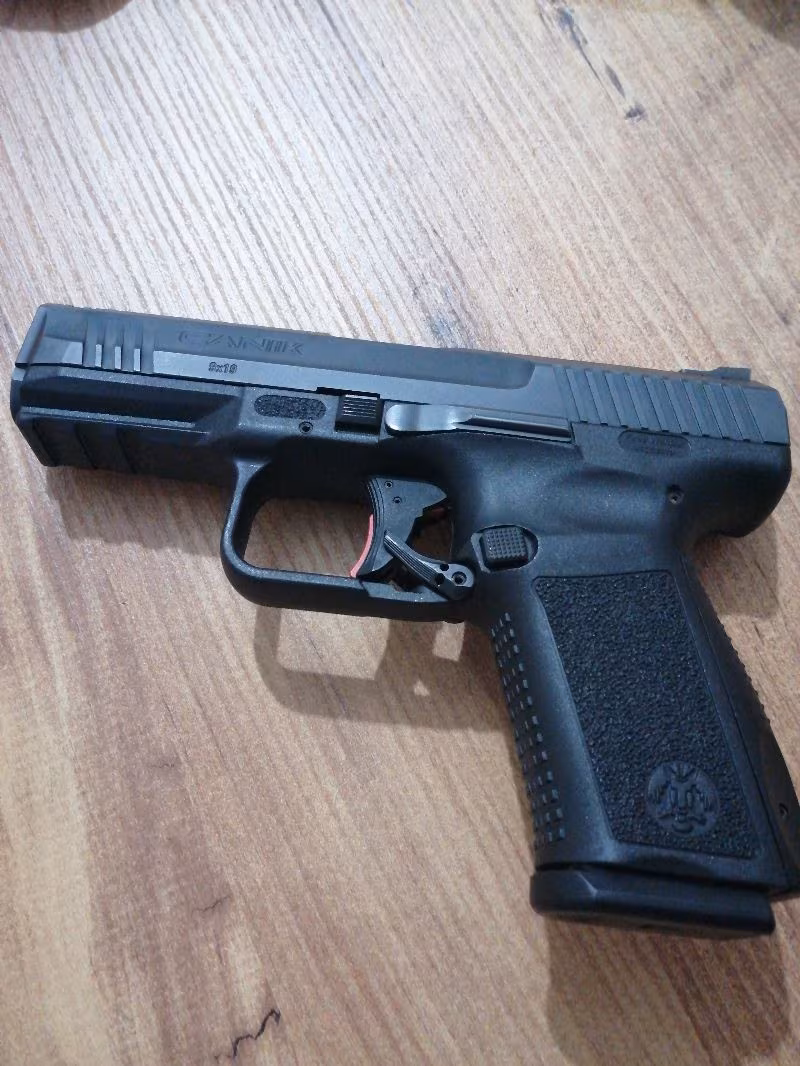 Askeri personel den sıfır kutusunda canik tp9 elite s