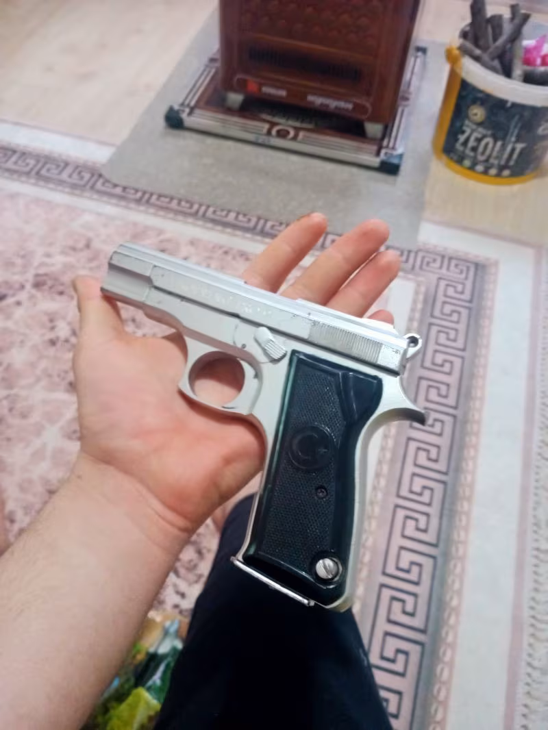 Browning pro 9mm 8+1