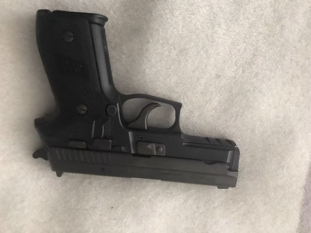 SIGSAUER P229 ALSO