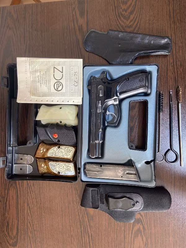 CZ 75 B POLİSTEN TEMİZ BAKIMLI