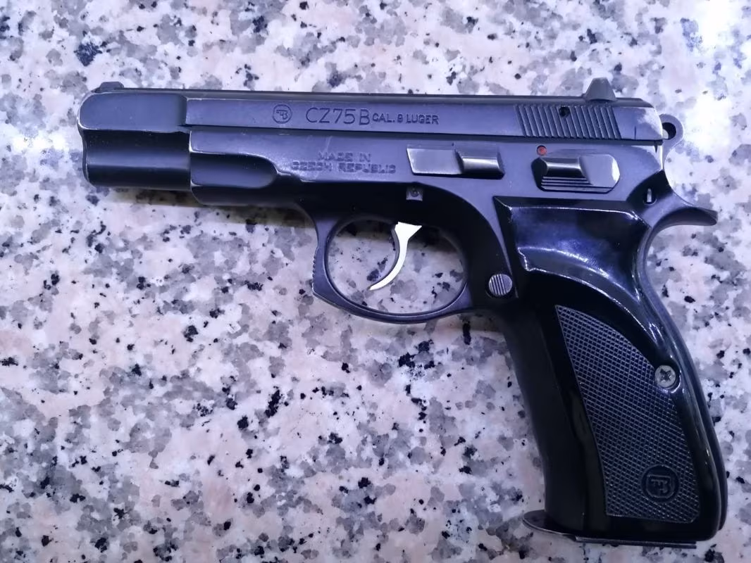 Çok temiz CZ 75 B