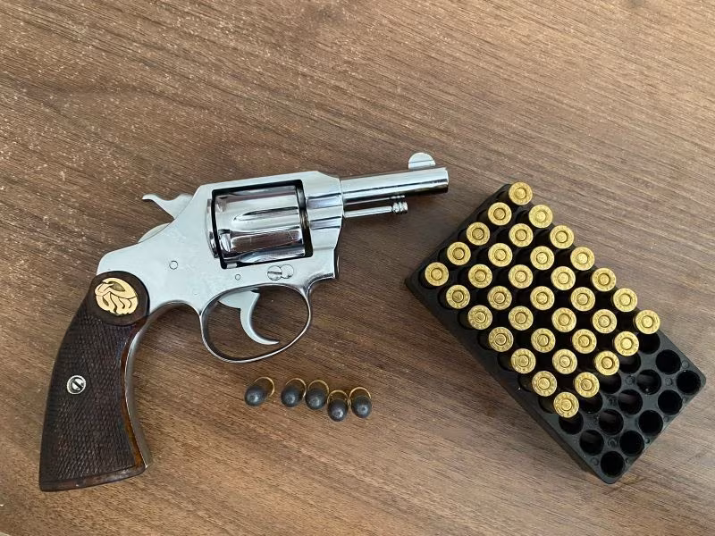 32. cal COLT Positive Police