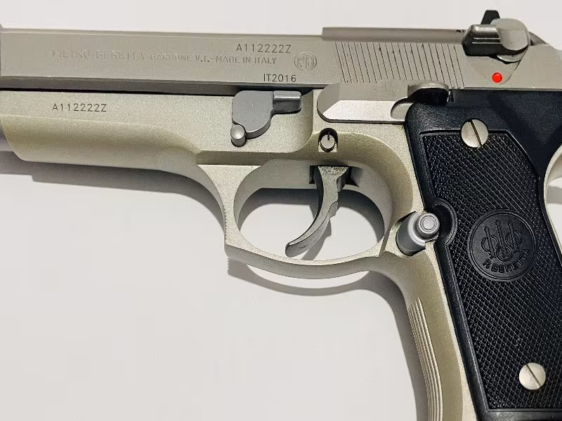 Baretta 92 Fs orijinal silver