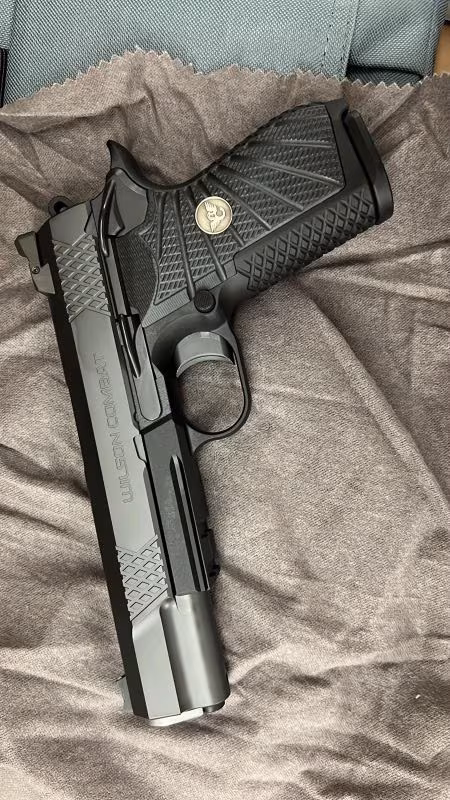 WILSON COMBAT EDC X9 L