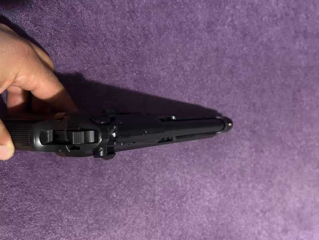 Sıfır ayarında beretta 92Fs